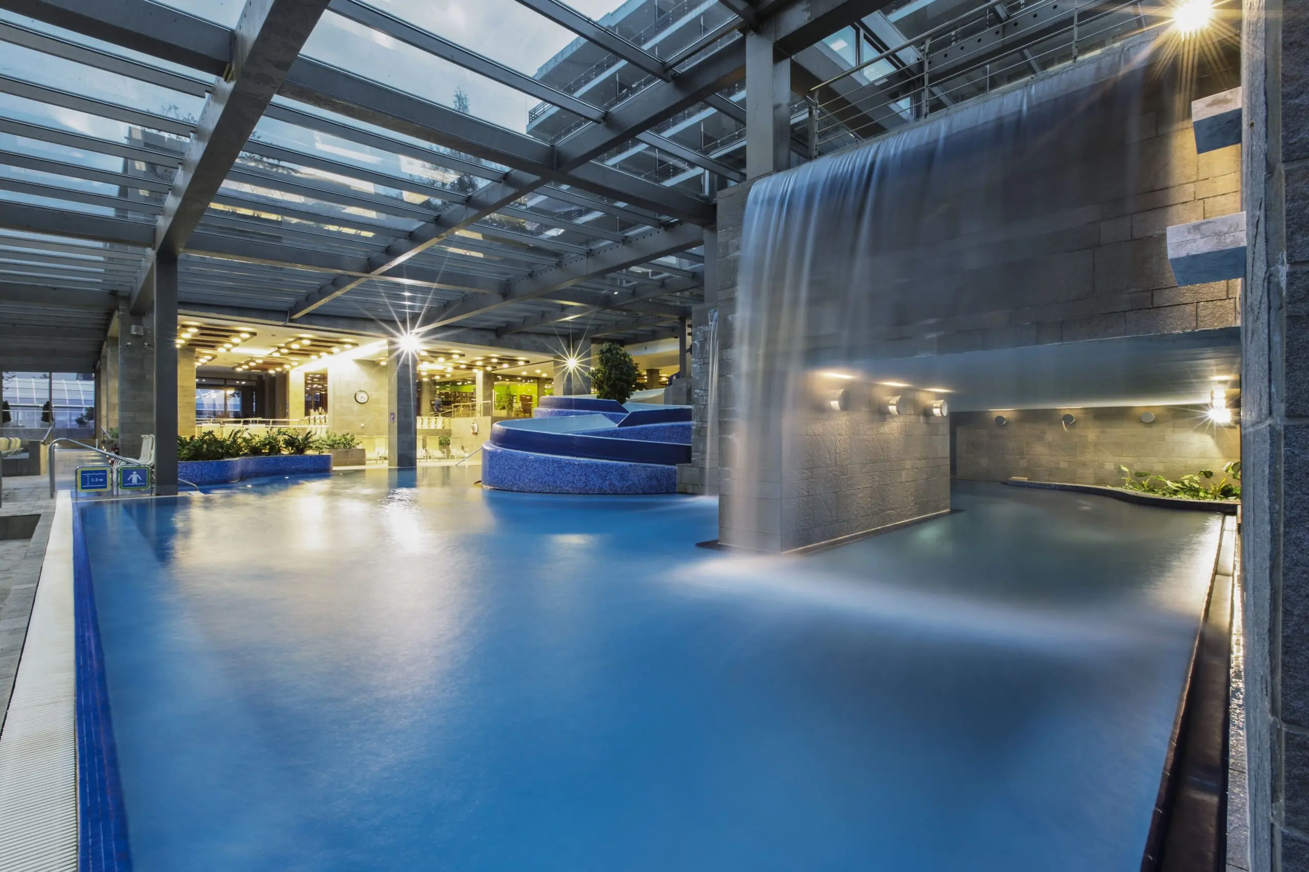 Swimming pool